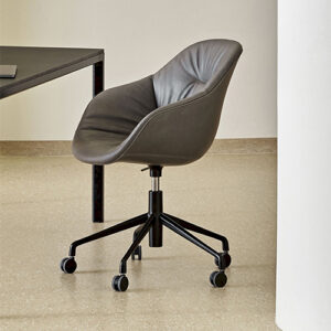 Fauteil rembourré Hay – AAC 153 soft