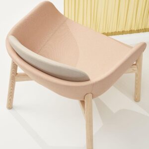 Infiniti-Peb Chaise comfortable design