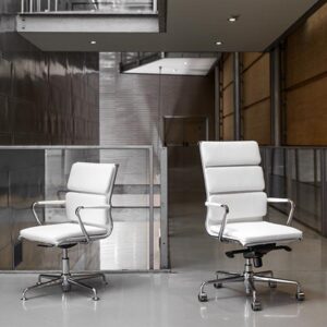 Moving- Alia office chair with castors and cushion