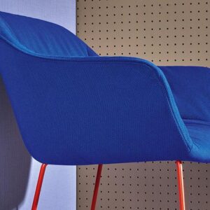 Pedrali-Babila XL Chaise d'acceuil rembourrée tissu bleu