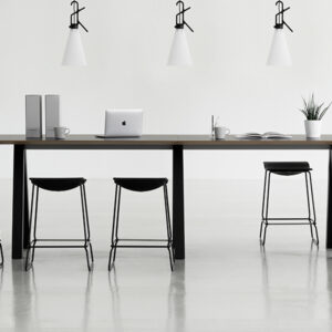 Viccarbe-Trestle Moderne bureauhoogte tafel